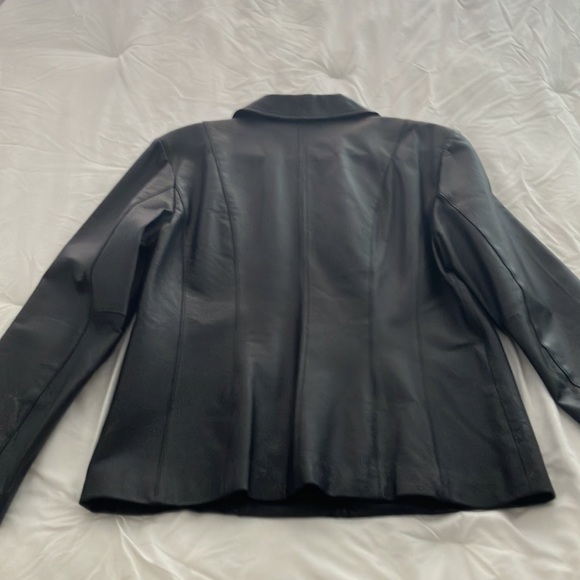 Easth5th GENUINE 100% LEATHER BLACK WOMEN’S JACKET SIZE M - Picture 3 of 11